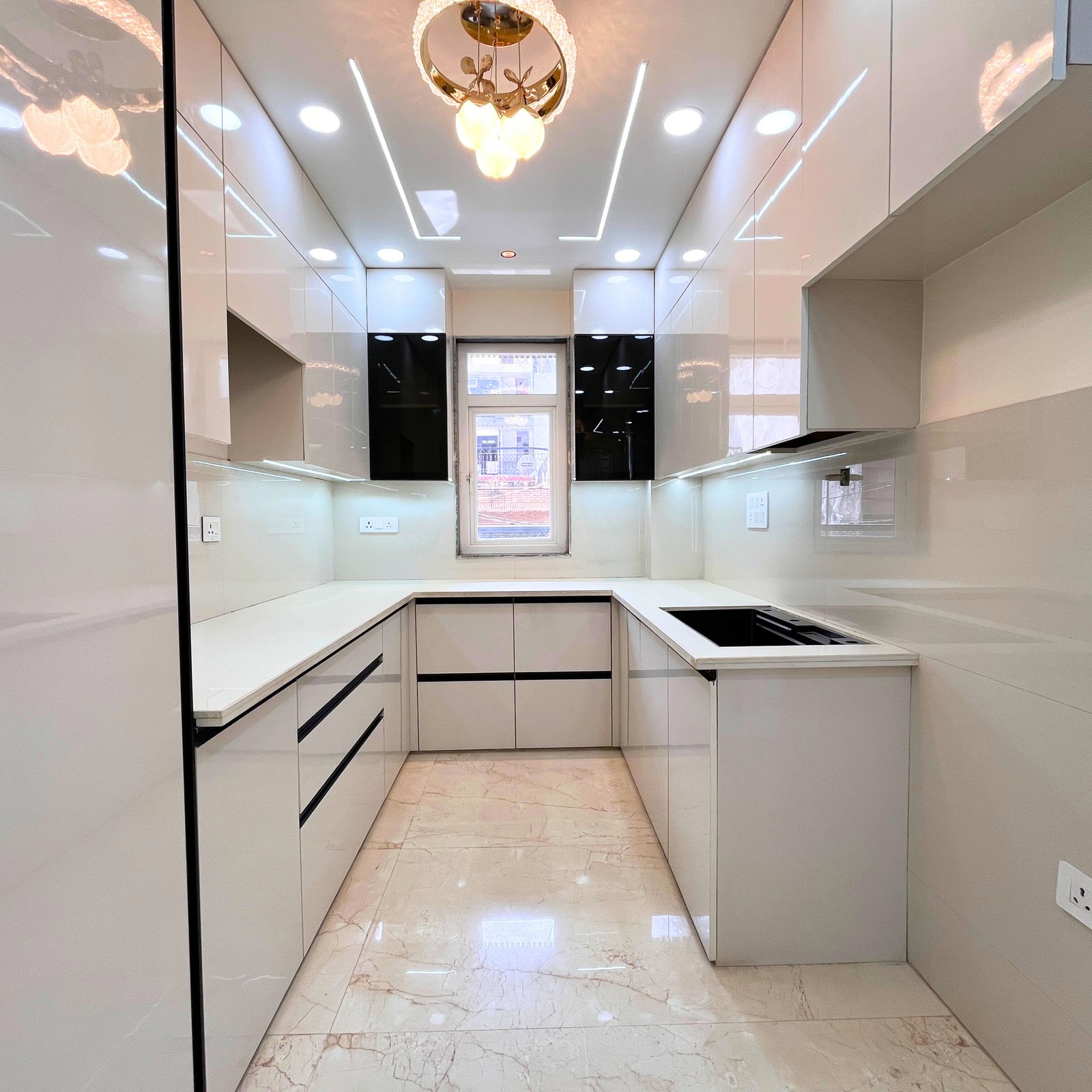 Ready to Move 1 Bhk Flat for Sale in Uttm Nagar | Uttam Nagar Builder Floor