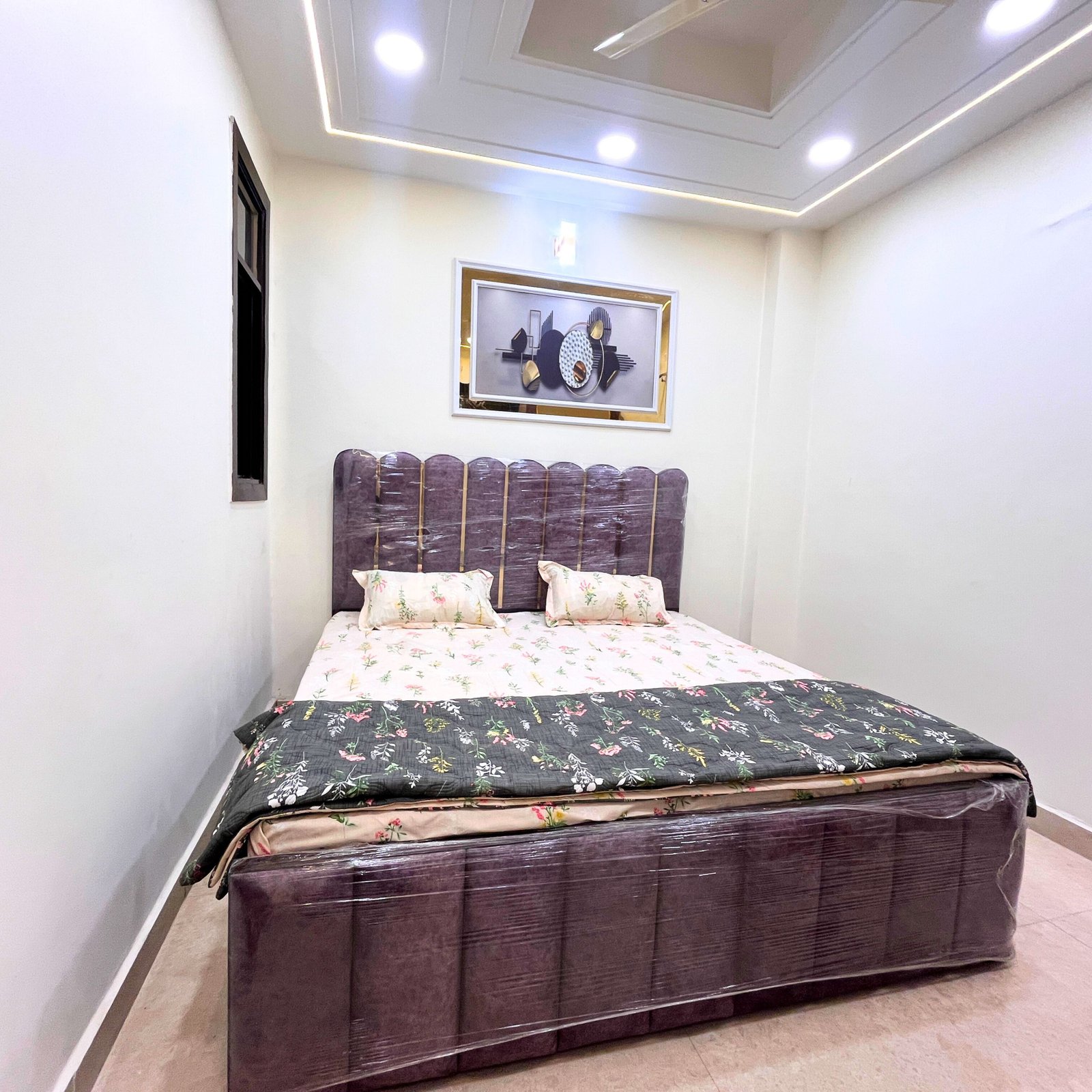 1 BHK Flats in Dwarka Mor Near Metro at Best Price | Dwarka Mor Apartments 