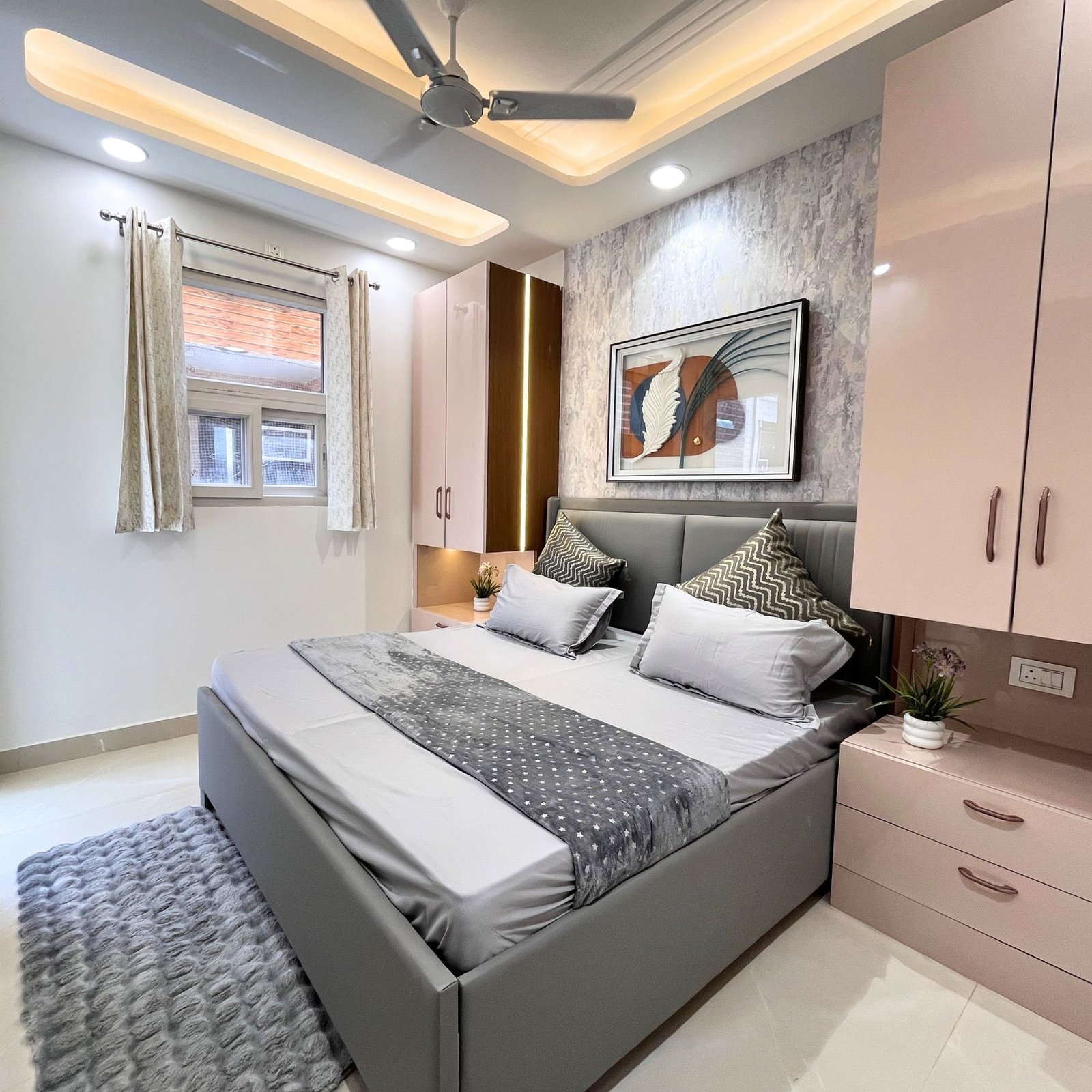 Buy Fully Furnished 4 BHK Flat in Uttam Nagar Today | Up to 90% Bank Loan Approved