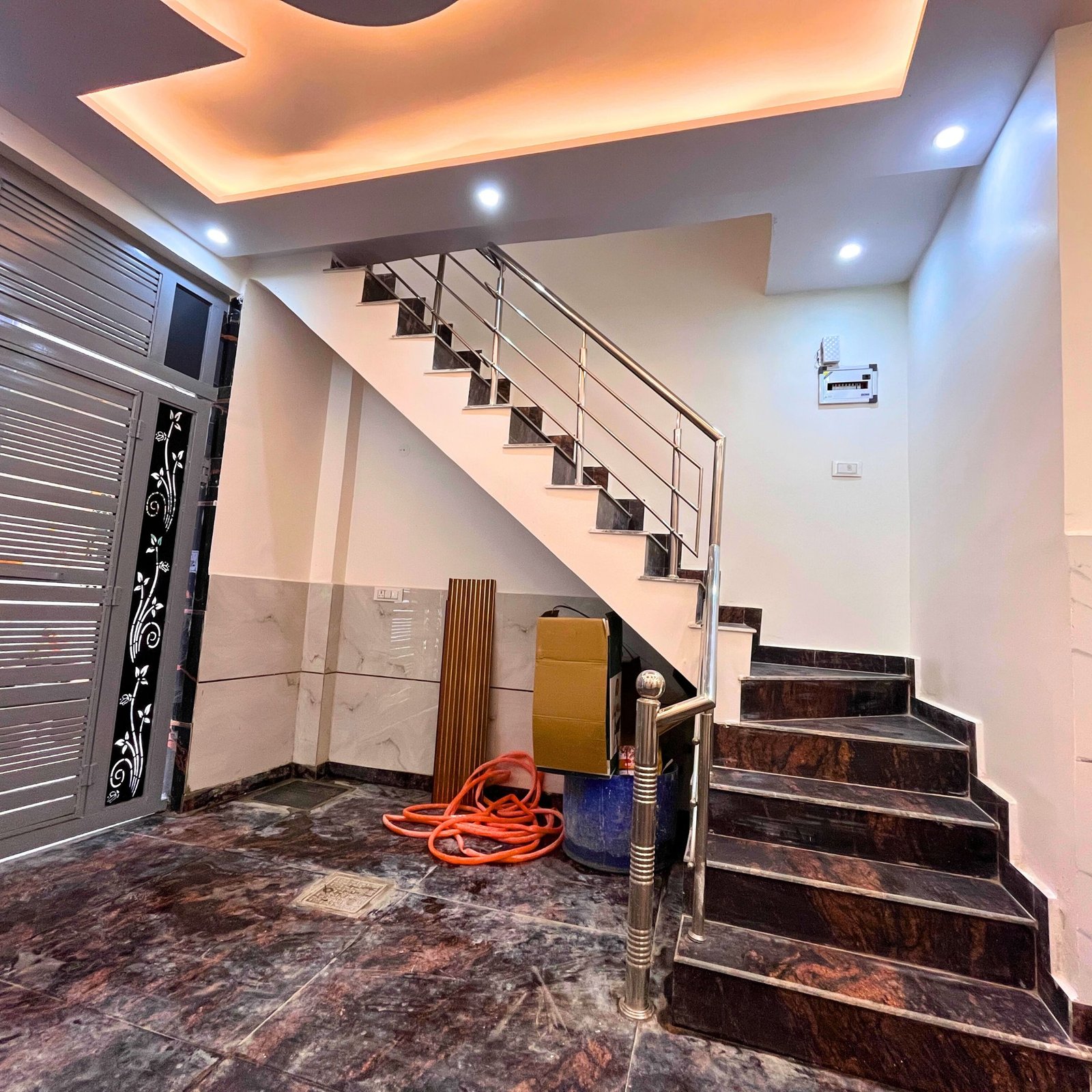 House for Sale in Uttam Nagar at Affordable Price | 1 BHK in Uttam Nagar